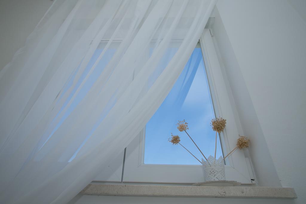 Apartments Rina ノヴァリャ エクステリア 写真